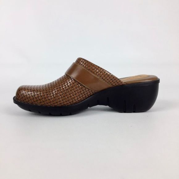 Clarks Womens Tan Brown Leather Heeled Mules Basket Weave Comfort Shoes size 7 - Picture 7 of 16